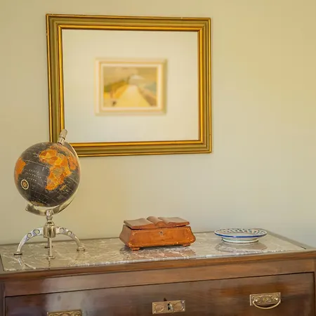 Sea View تاورمينا